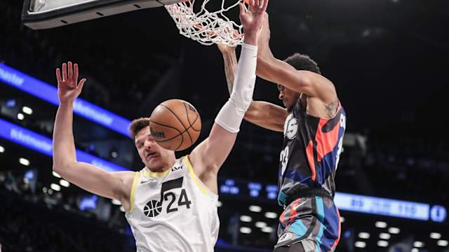 Brooklyn Nets center Nic Claxton